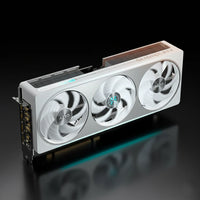 كرت شاشة Gigabyte GeForce RTX 5070 AERO OC بسعة 12 جيجابايت GDDR7
