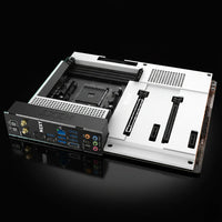 لوحة أم NZXT N7 B550 White ATX بمقبس AM4