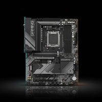 لوحة أم GIGABYTE B650 Gaming X AX V2 DDR5 ATX بمقبس AM5 مع WiFi وBluetooth